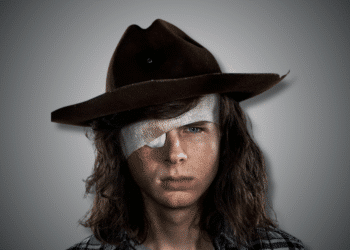 How to dress like Carl Grimes from The Walking Dead