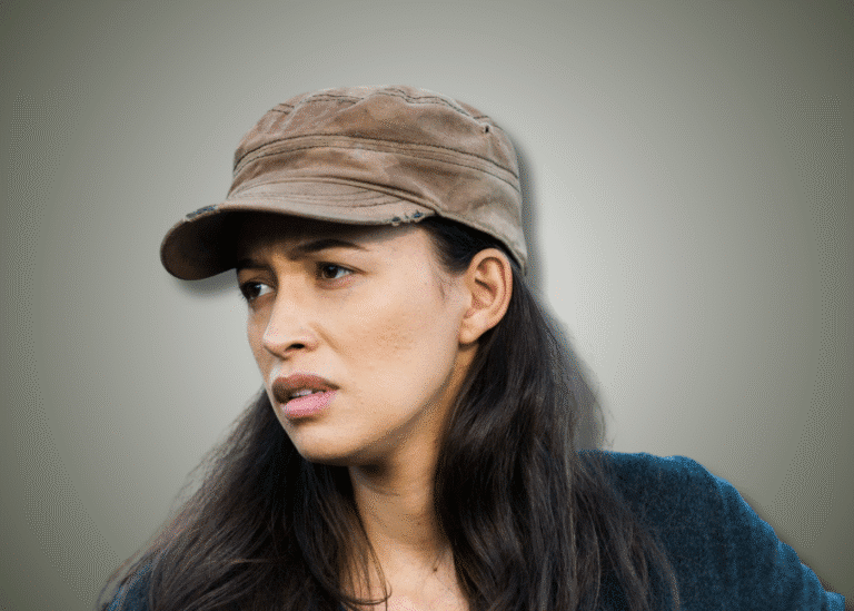 How to dress like Rosita from The Walking Dead