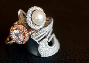 How to clean costume jewelry - image of 3 big rings